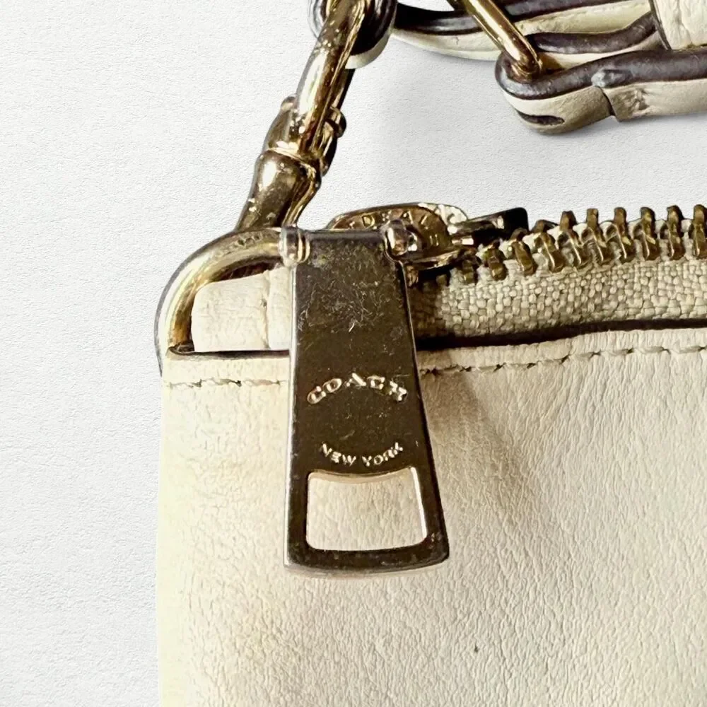 Coach Women's Cream and Tan Bag
